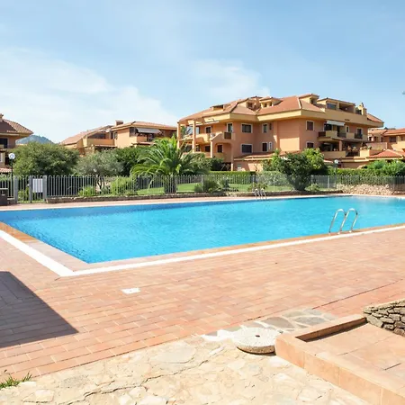 Ampio Trilocale Sul Golfo Di * Marinella (Sardinia)