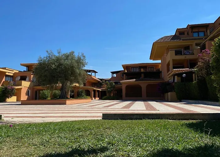 Vakantiehuis Ampio Trilocale Sul Golfo Di Marinella (Sardinia)